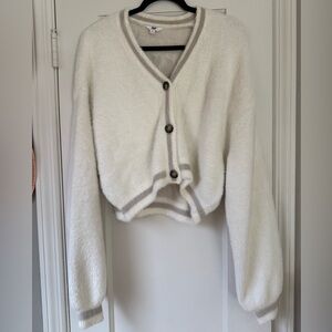 Ascot and Hart. Cream Fuzzy Sweater. Size small.